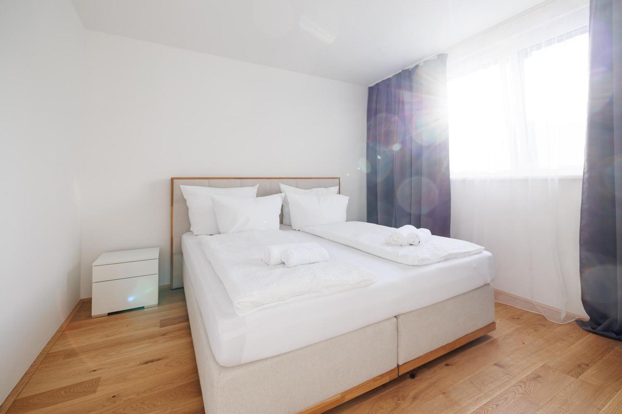 Symphony Apartments 42 - Modern Loft With Terrace And Grill In Central Location 维也纳 外观 照片
