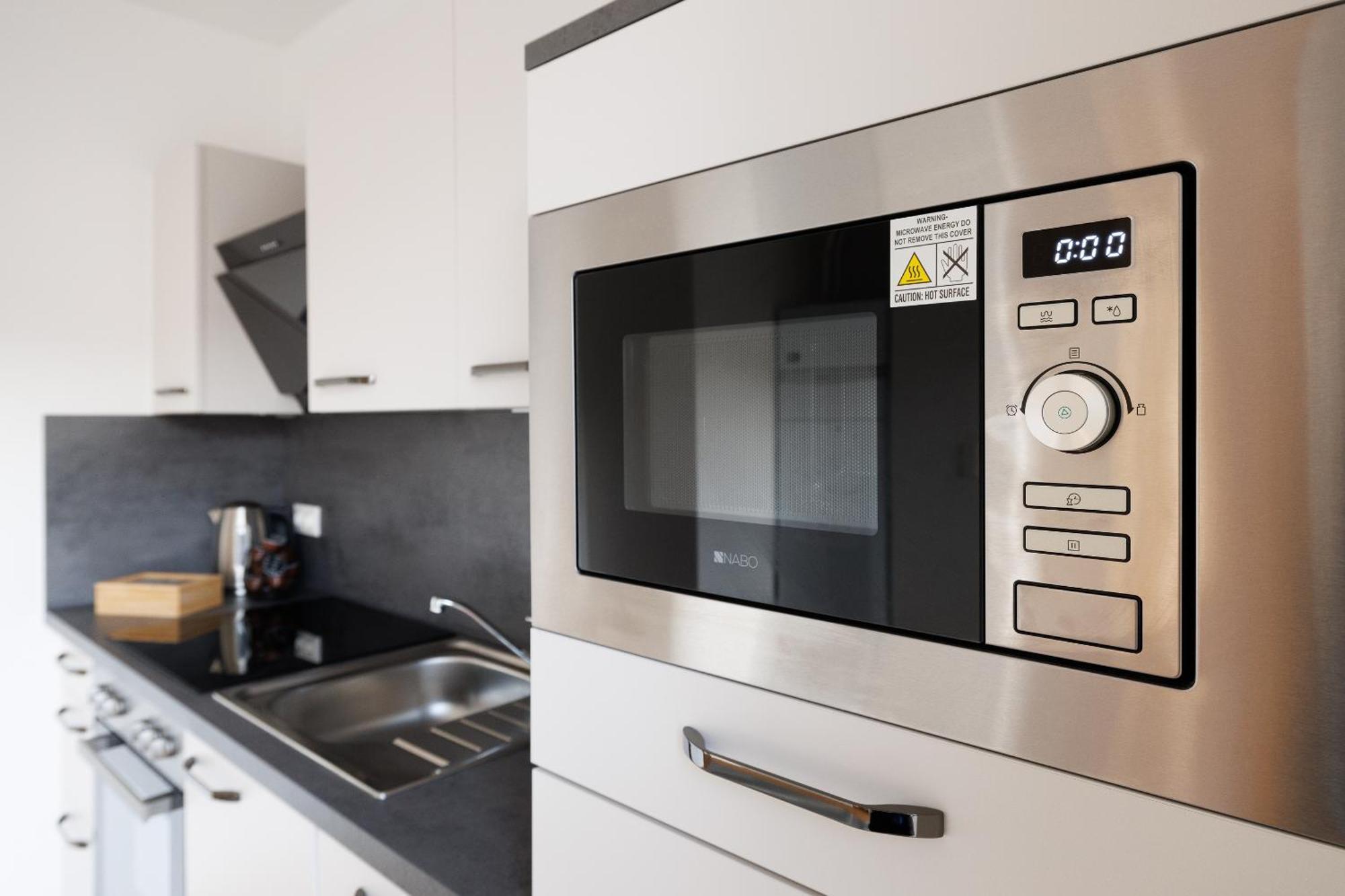 Symphony Apartments 42 - Modern Loft With Terrace And Grill In Central Location 维也纳 外观 照片