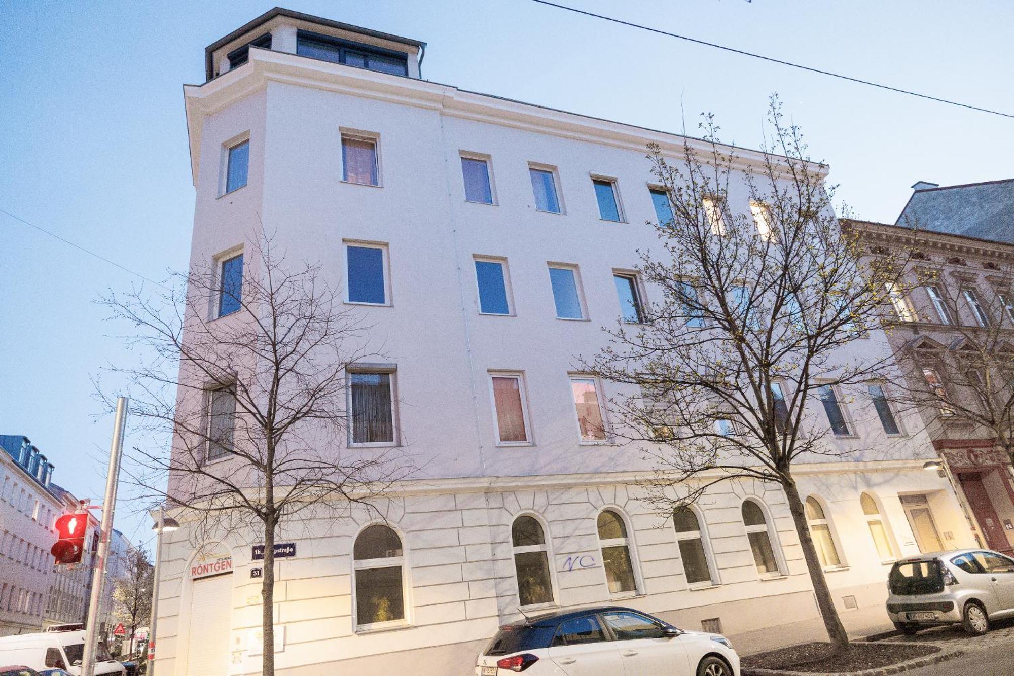Symphony Apartments 42 - Modern Loft With Terrace And Grill In Central Location 维也纳 外观 照片